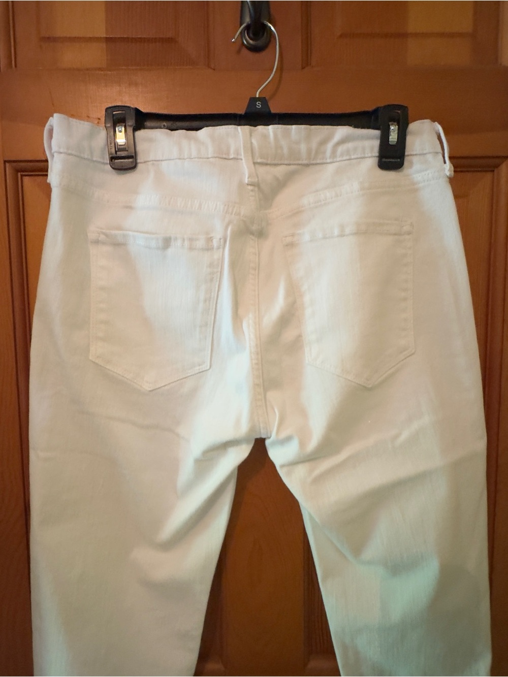Banana Republic White high rise stretch Skinny Jeans, size 30/10 - Picture 4 of 8